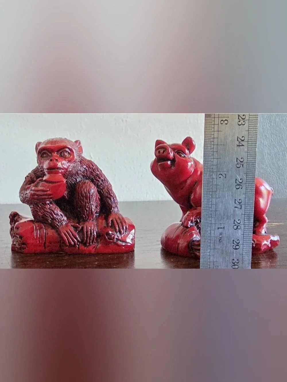 Red Small Pets Figurine Set - Decorative Pet Statues